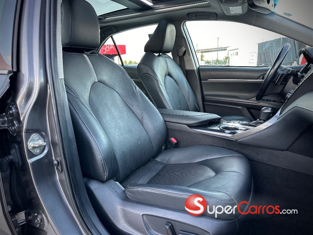 2019 Toyota Camry XSE — foto 7 / 11