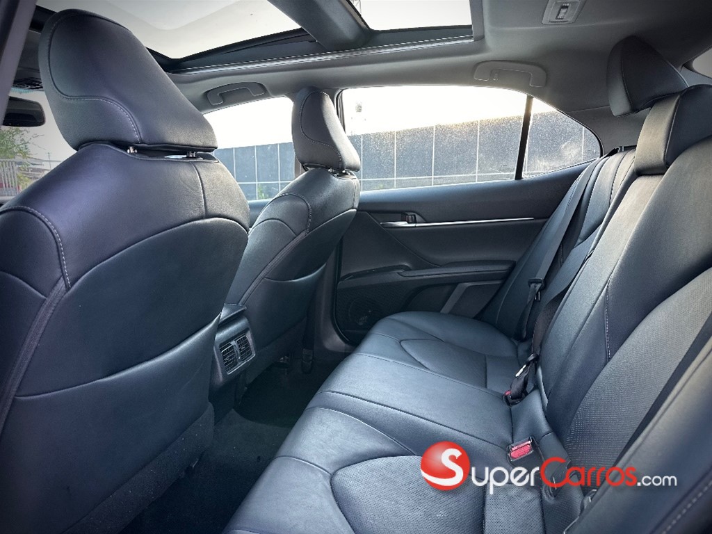 2019 Toyota Camry XSE — foto 9 / 11