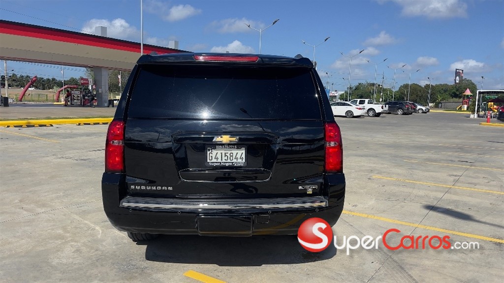 2017 Chevrolet Suburban Premier — foto 2 / 12