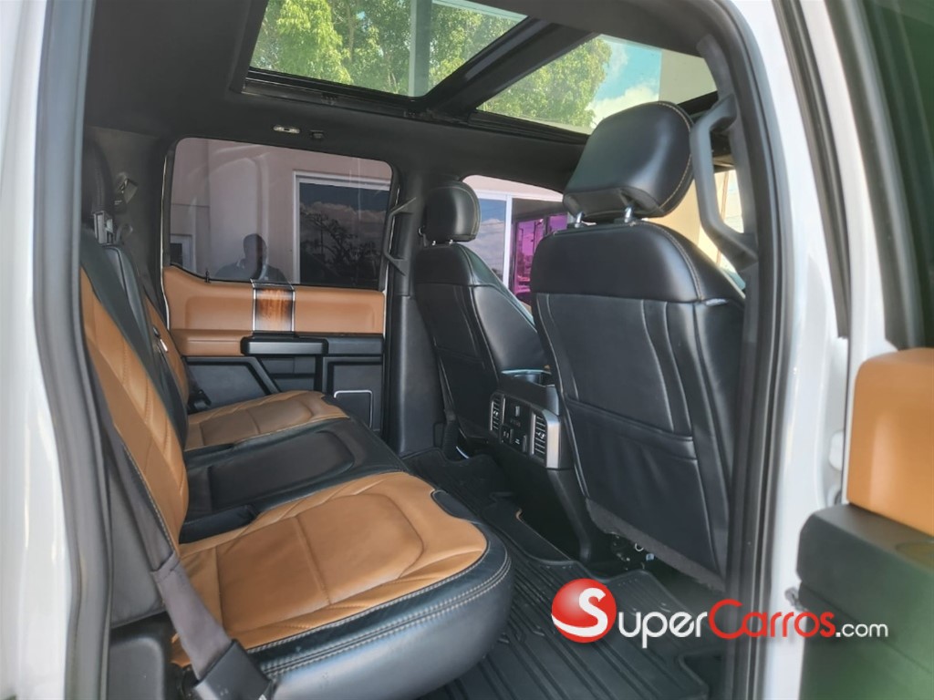 2017 Ford F 150 Limited — foto 7 / 12