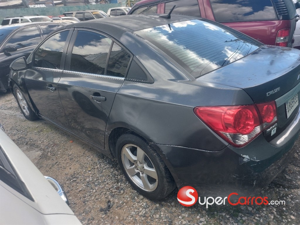 2013 Chevrolet Cruze LT — foto 4 / 6