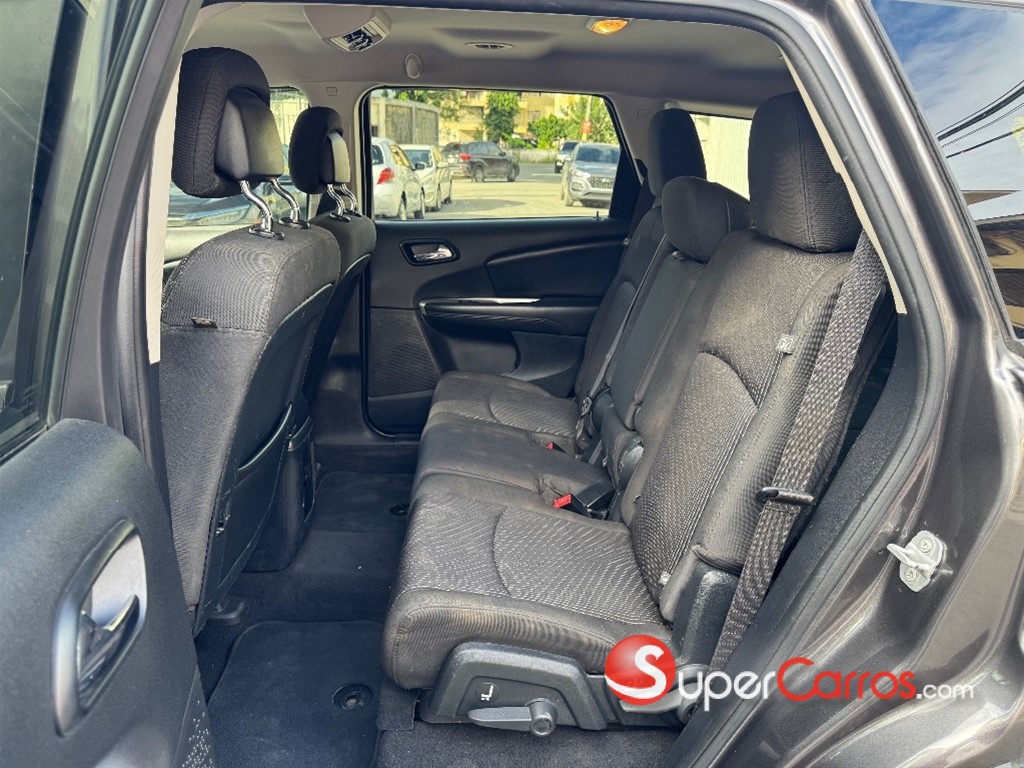 2017 Dodge Journey SXT — foto 7 / 12