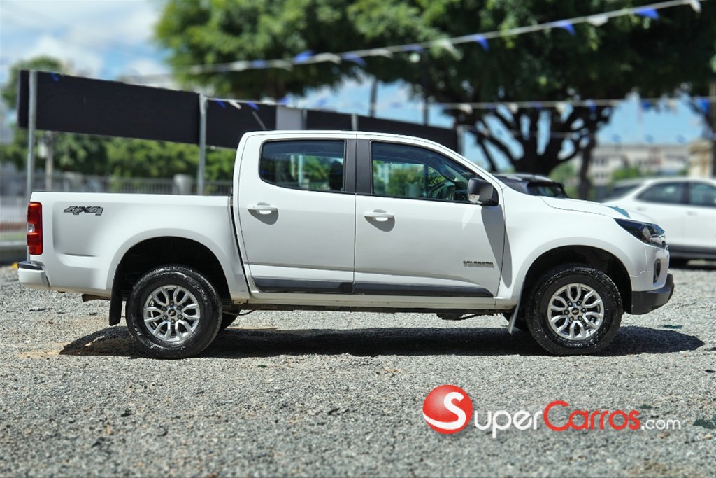 2023 Chevrolet Colorado LT — foto 2 / 9