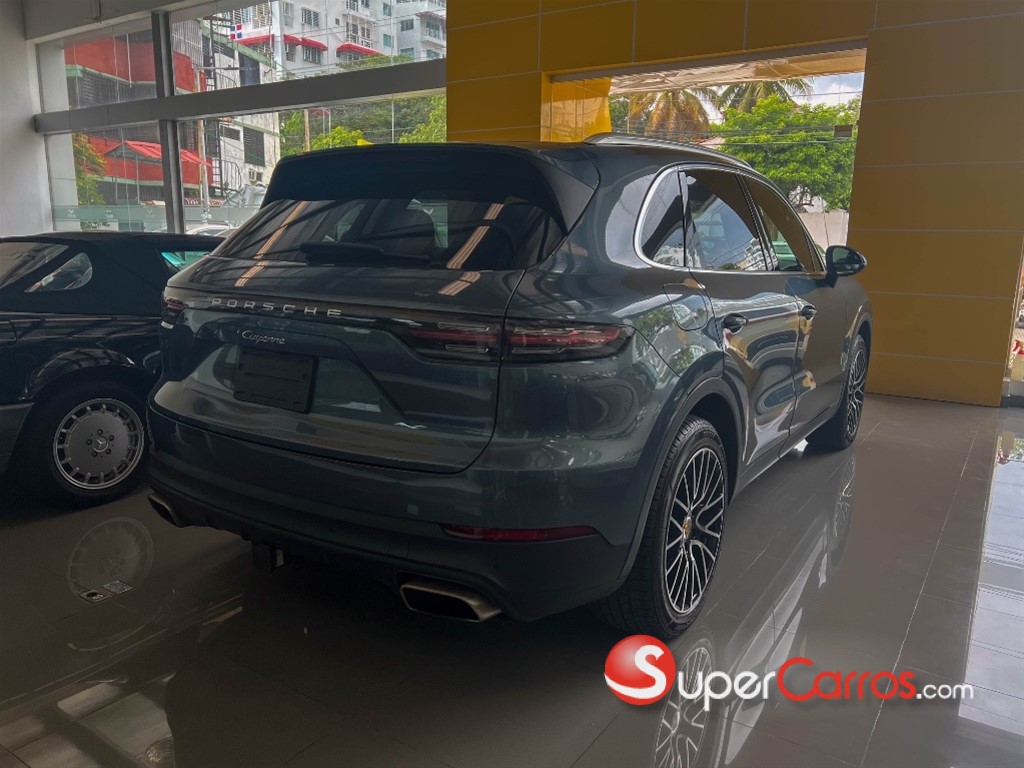 2019 Porsche Cayenne — foto 7 / 12