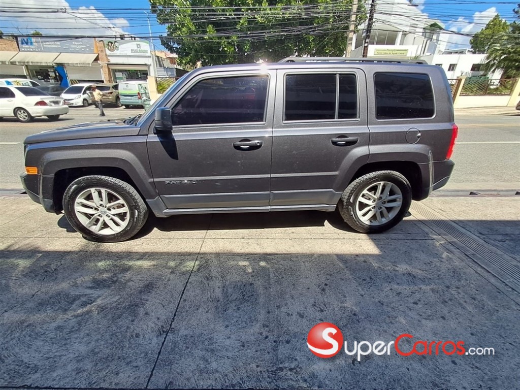 2016 Jeep Patriot — foto 2 / 11