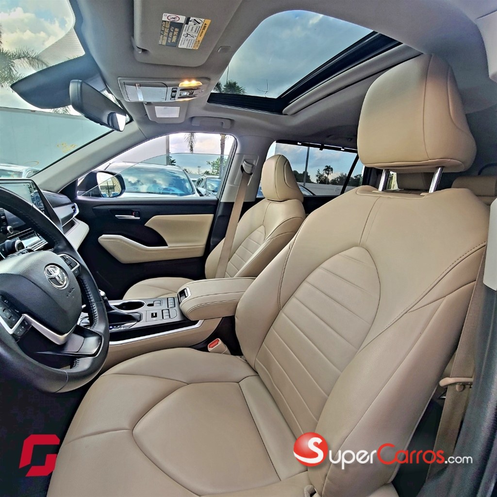 2022 Toyota Highlander XLE — foto 3 / 10