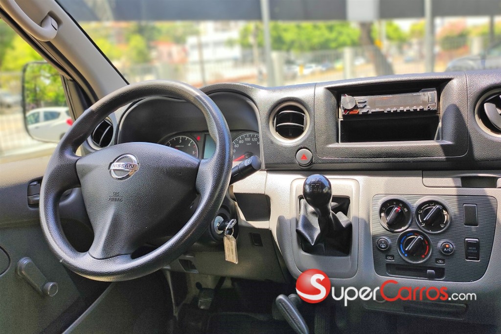 2023 Nissan Urvan — foto 2 / 10