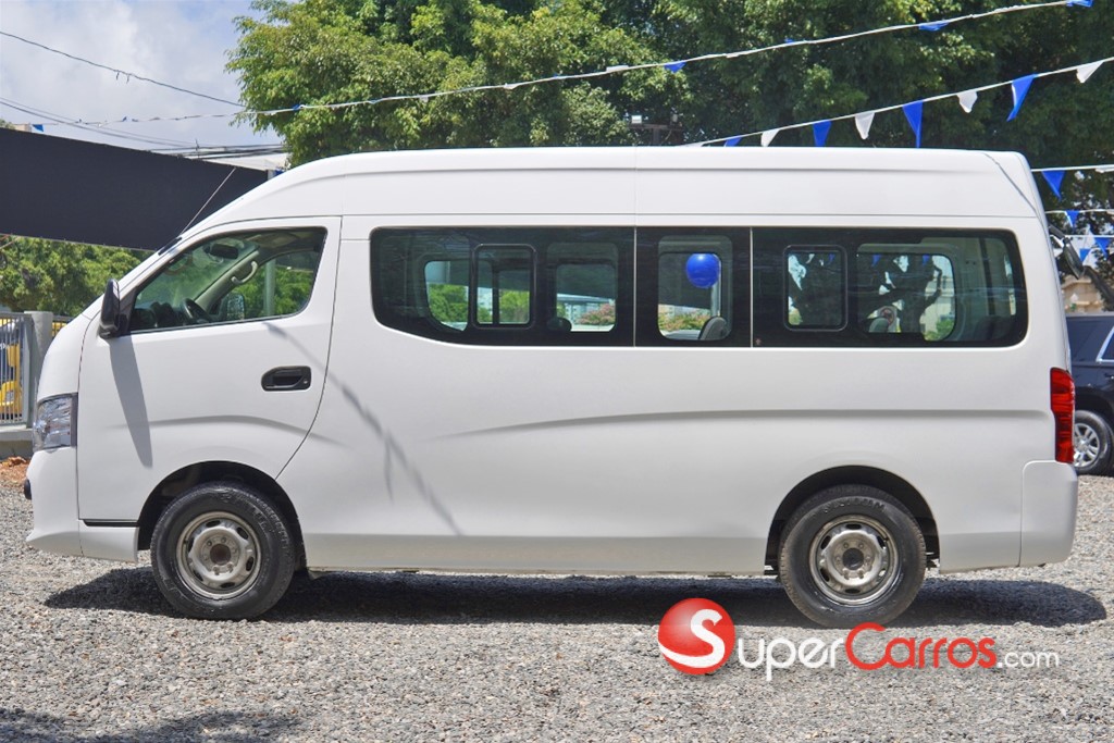 2023 Nissan Urvan — foto 8 / 10