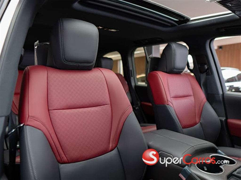 2025 Toyota Land Cruiser 70 ANIVERSARIO — foto 7 / 12