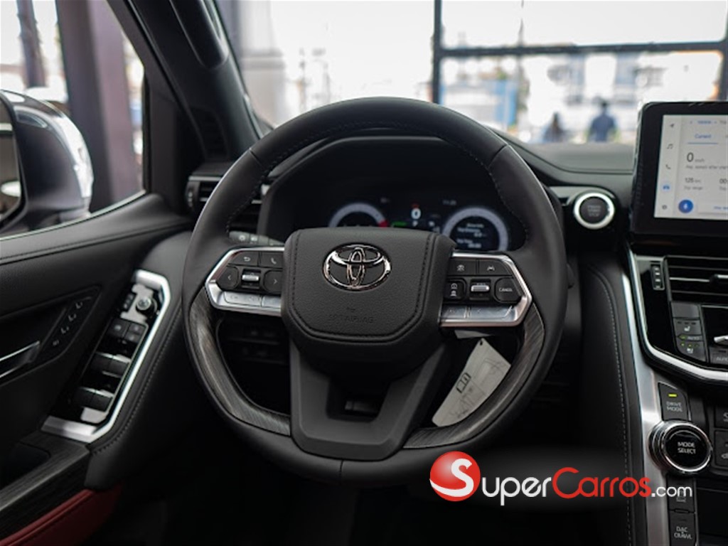 2025 Toyota Land Cruiser 70 ANIVERSARIO — foto 12 / 12