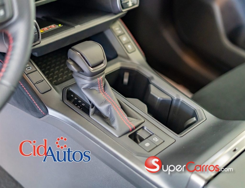 2026 Toyota RAV4 GR Sport — foto 5 / 11