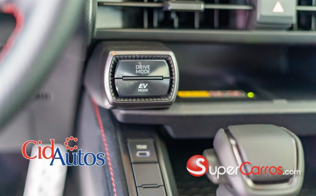 2026 Toyota RAV4 GR Sport — foto 6 / 11