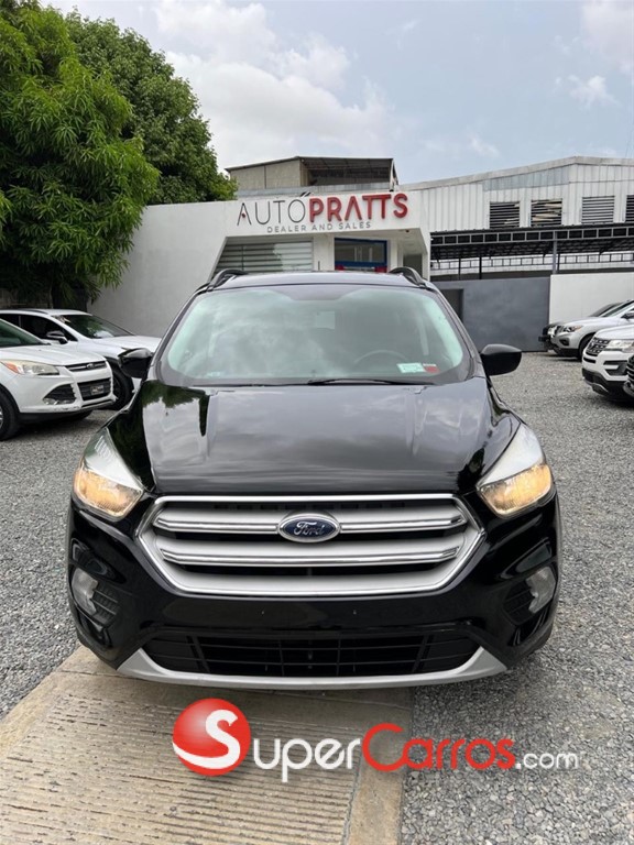 2018 Ford Escape — foto 4 / 9