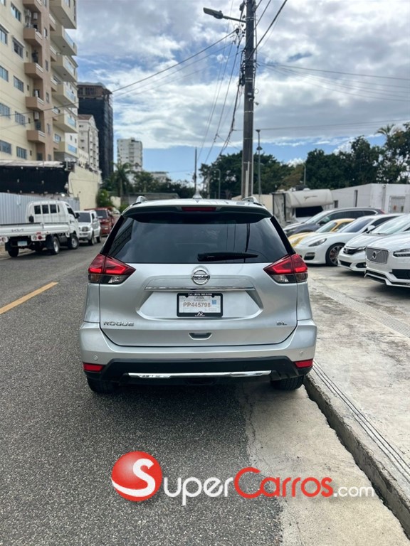 2019 Nissan Rogue SL — foto 5 / 12