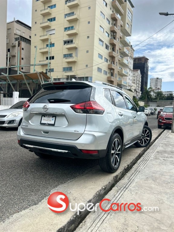 2019 Nissan Rogue SL — foto 6 / 12