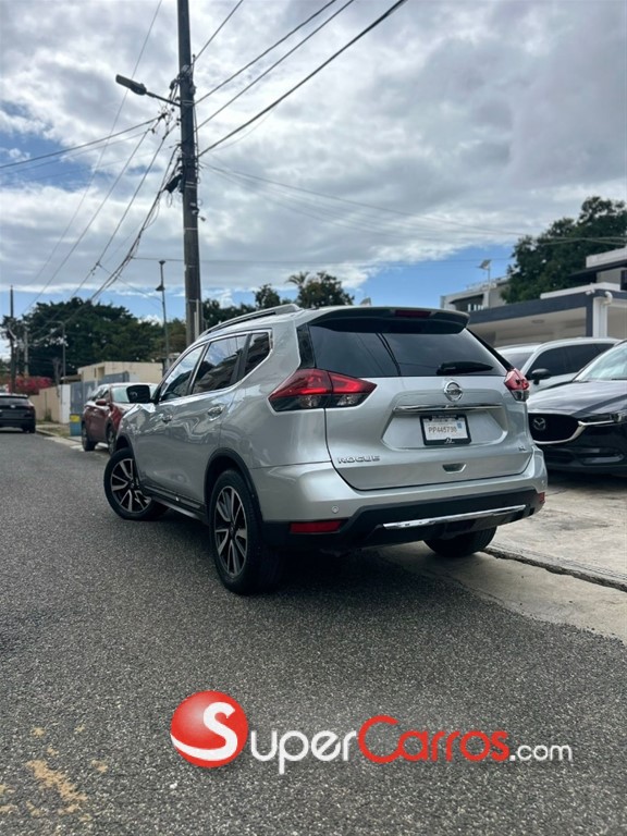 2019 Nissan Rogue SL — foto 7 / 12