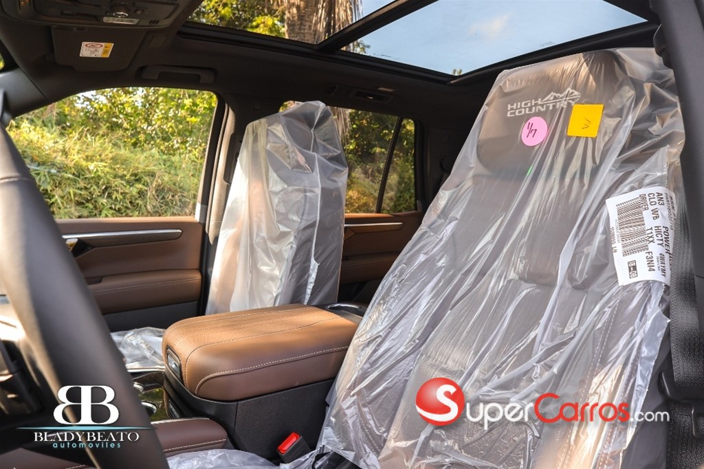 2026 Chevrolet Tahoe Highcountry Duramax — foto 10 / 12