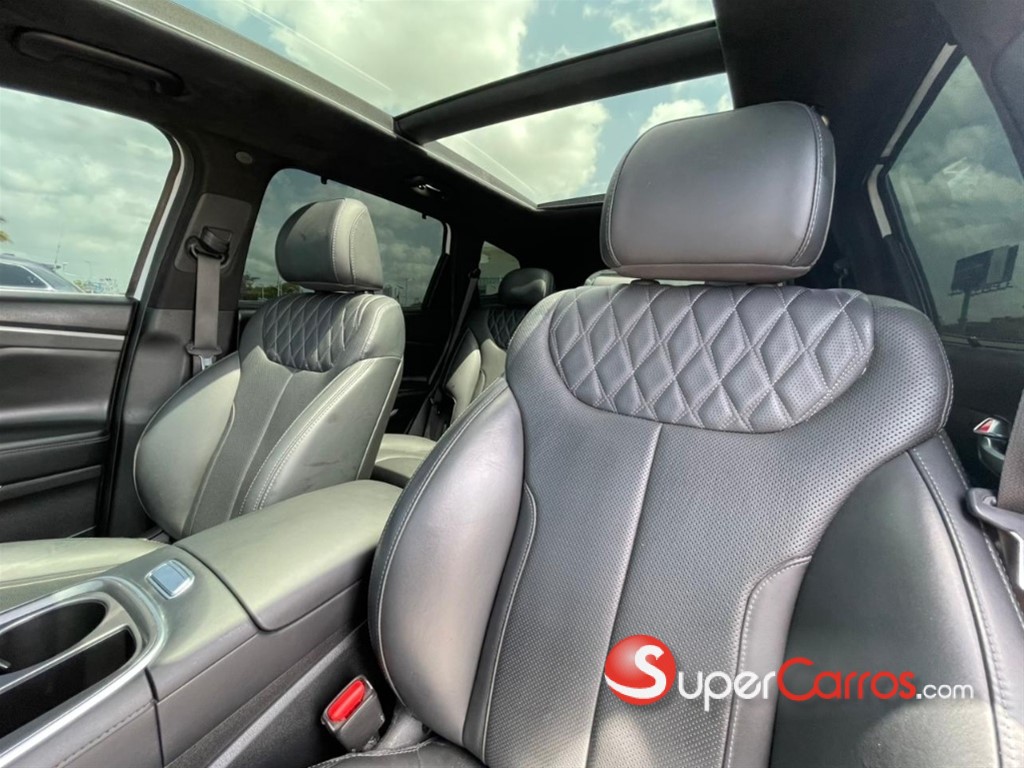 2022 Hyundai Santa Fe Calligraphy — foto 8 / 11