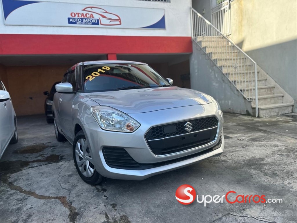 2019 Suzuki Swift — foto 2 / 9