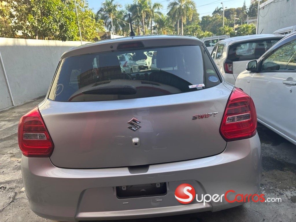 2019 Suzuki Swift — foto 9 / 9