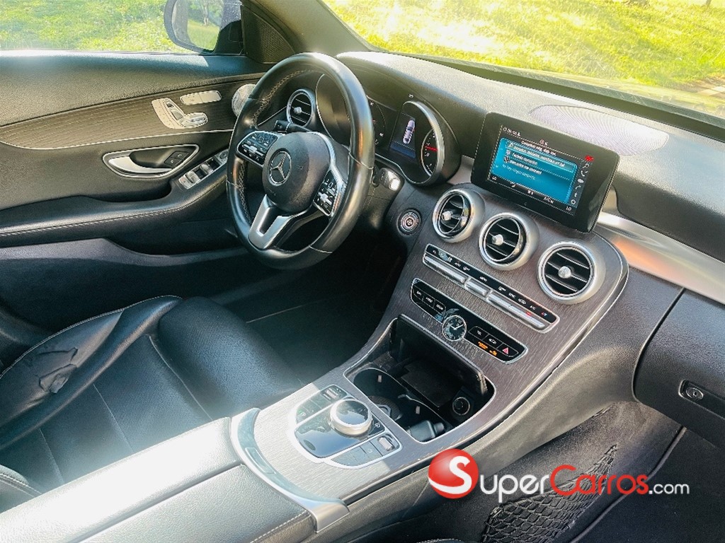 2019 Mercedes-Benz Clase C 300 4 Matic — foto 11 / 12