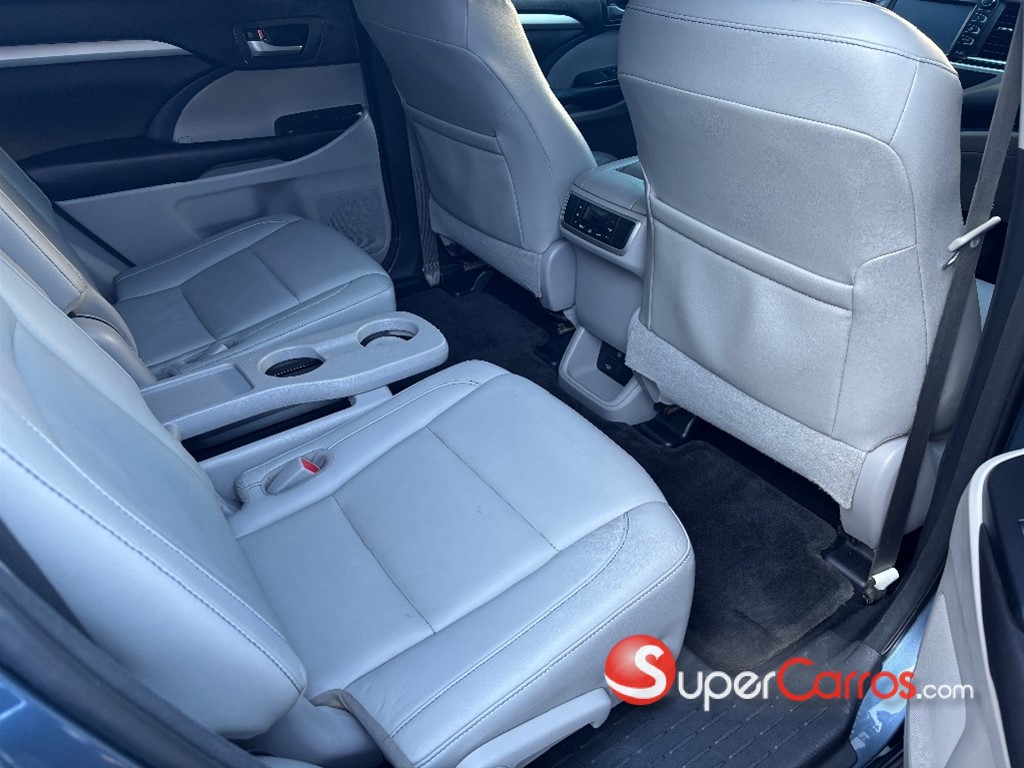 2017 Toyota Highlander XLE — foto 12 / 12