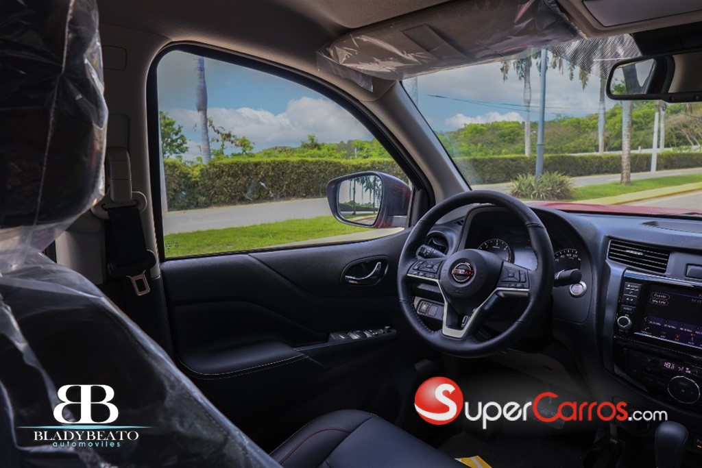 2026 Nissan Frontier Pro-4X — foto 6 / 12