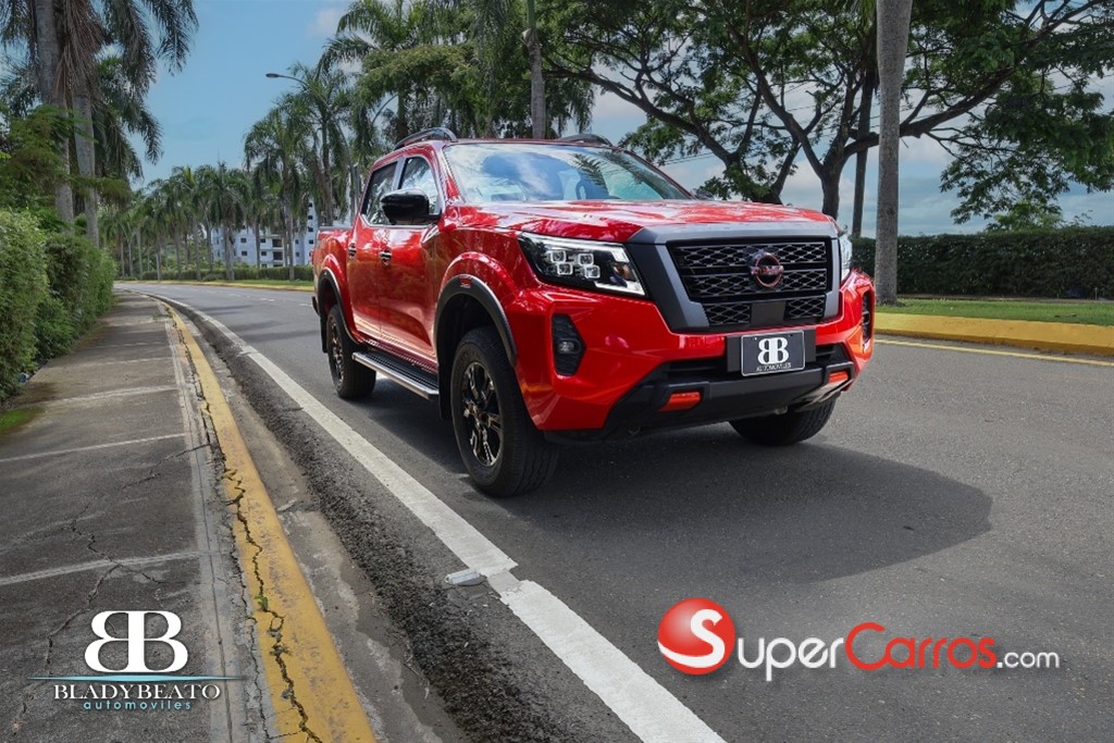 2026 Nissan Frontier Pro-4X — foto 9 / 12