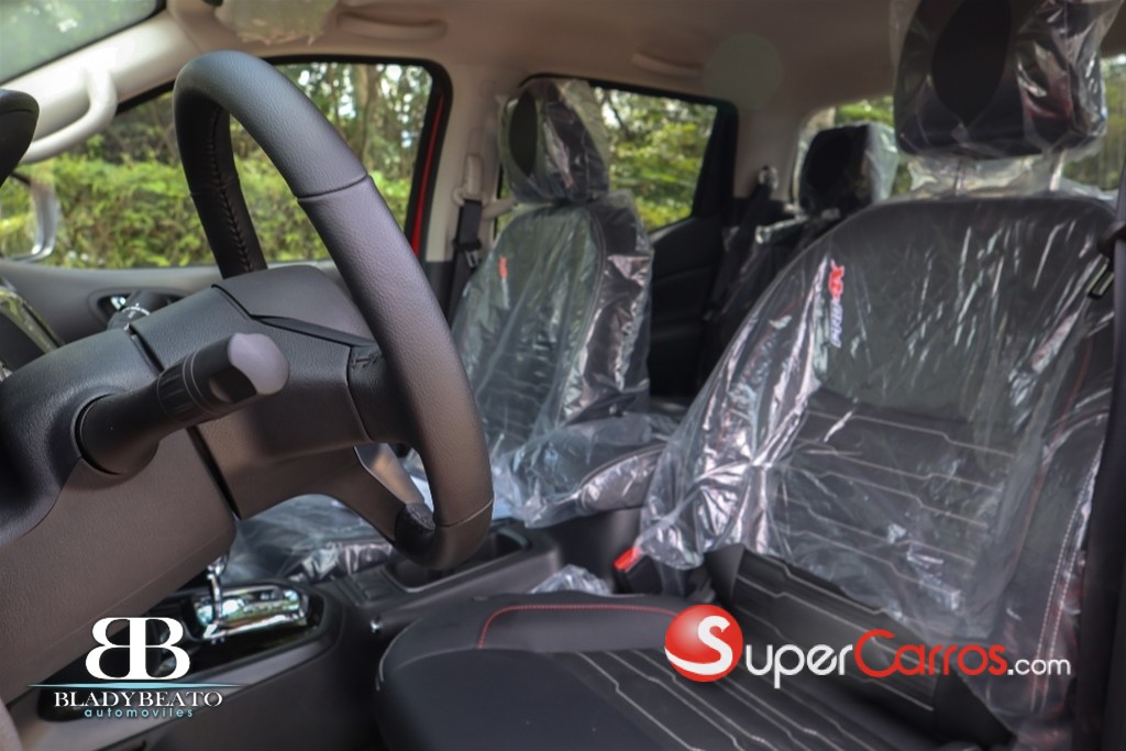 2026 Nissan Frontier Pro-4X — foto 12 / 12