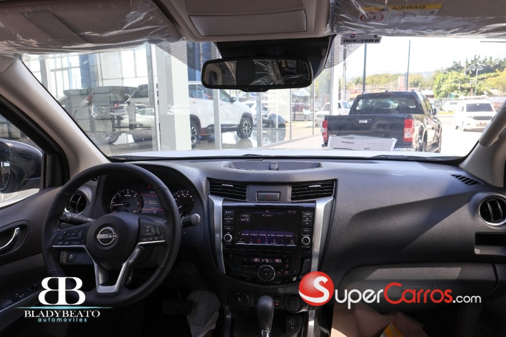2026 Nissan Frontier LE — foto 8 / 11