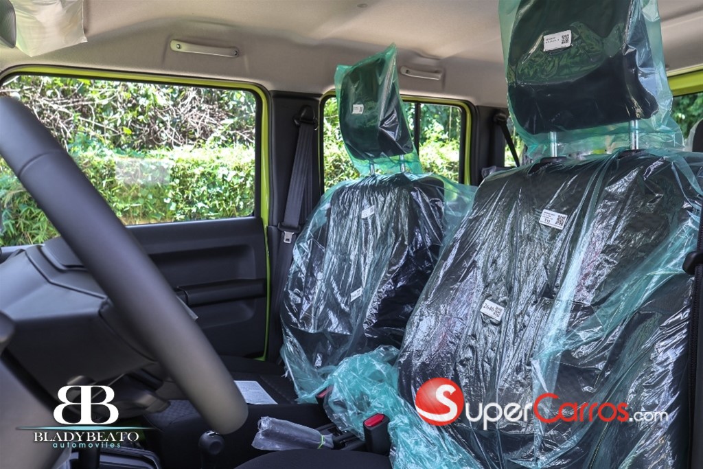 2026 Suzuki Jimny GLX — foto 9 / 11