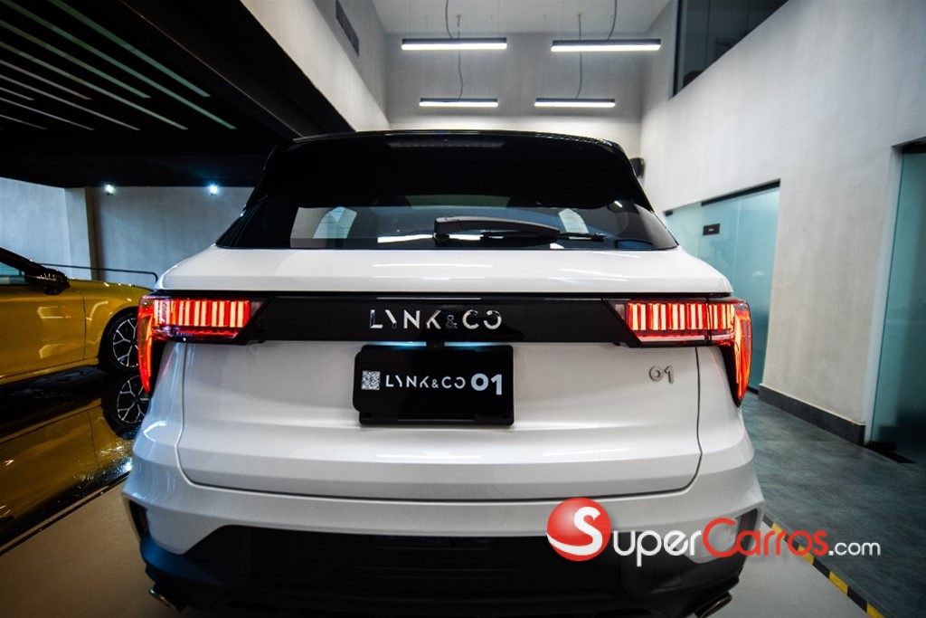 2025 Lynk CO 01 Hyper Pro — foto 9 / 12