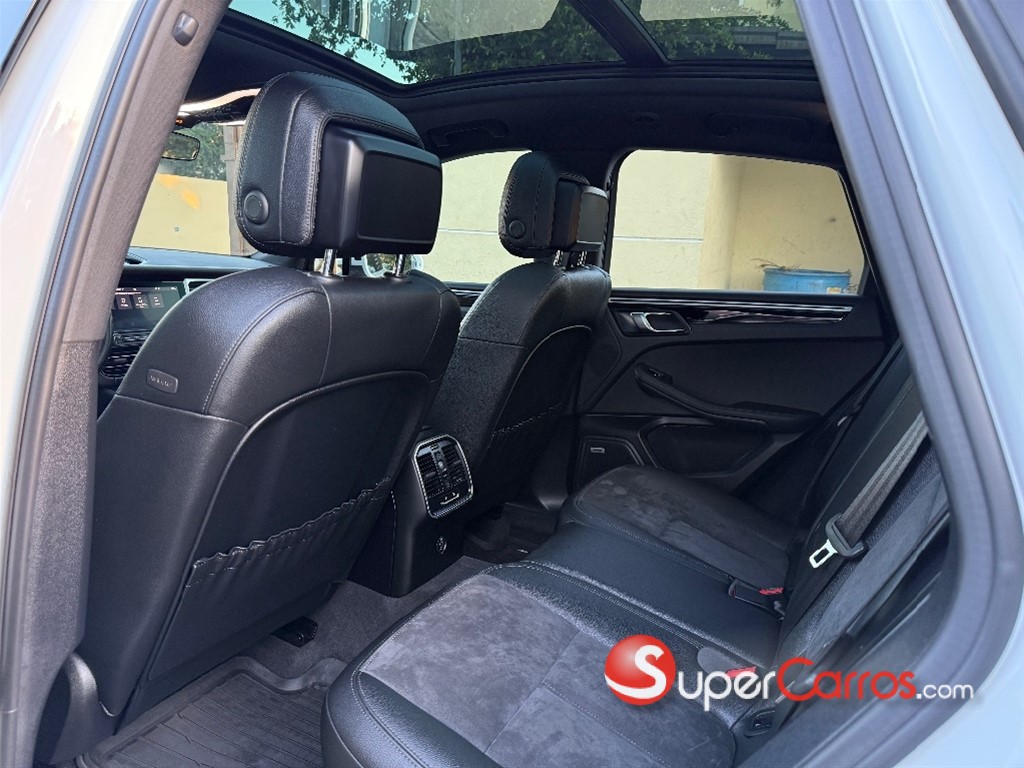 2019 Porsche Macan S — foto 8 / 11
