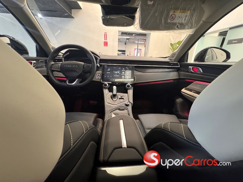 2027 Lynk CO 05 Hyper Halo — foto 7 / 9