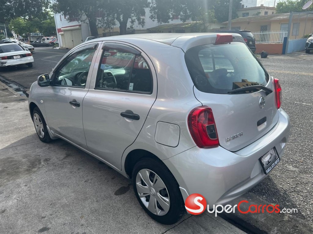 2018 Nissan March — foto 5 / 10