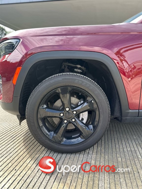2023 Jeep Grand Cherokee Altitude — foto 4 / 12