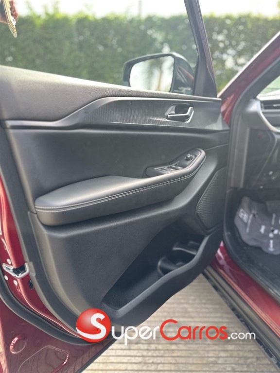 2023 Jeep Grand Cherokee Altitude — foto 11 / 12