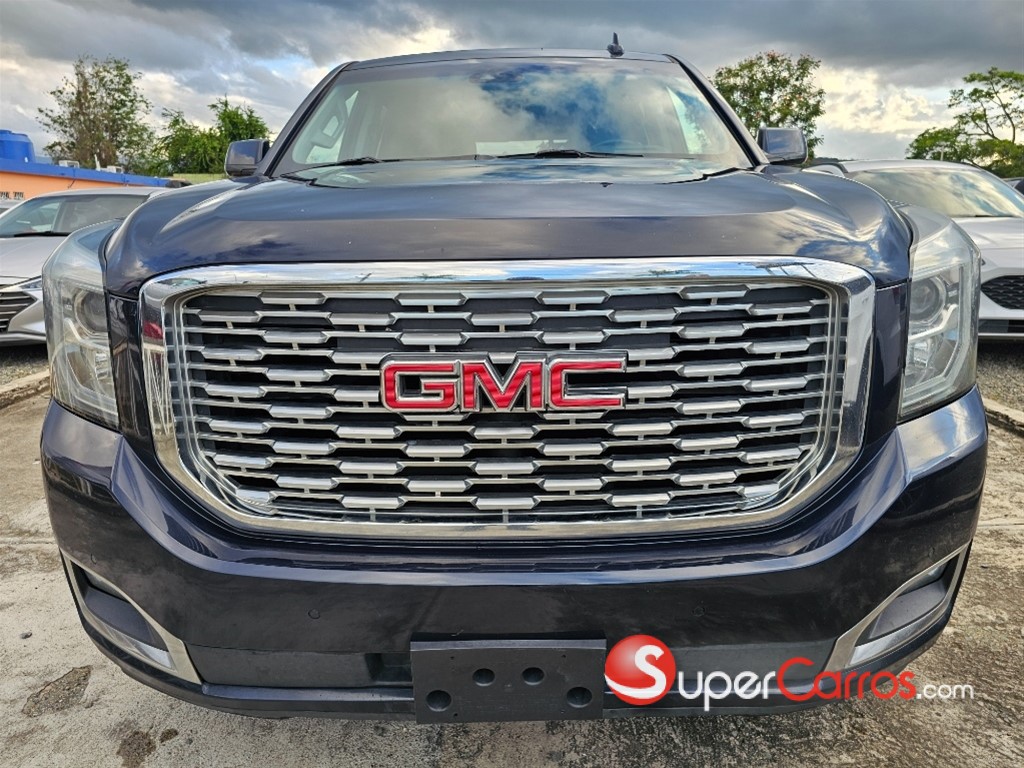 2019 GMC Yukon — foto 4 / 12