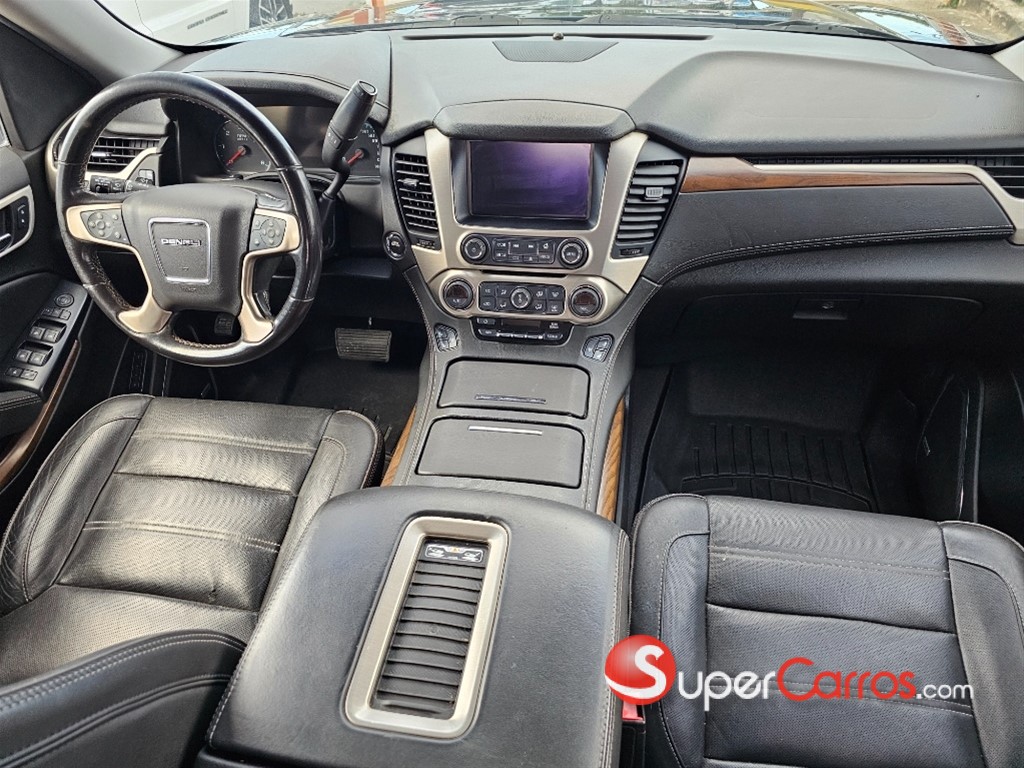 2019 GMC Yukon — foto 6 / 12