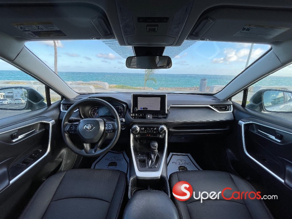 2024 Toyota RAV4 XLE — foto 3 / 12