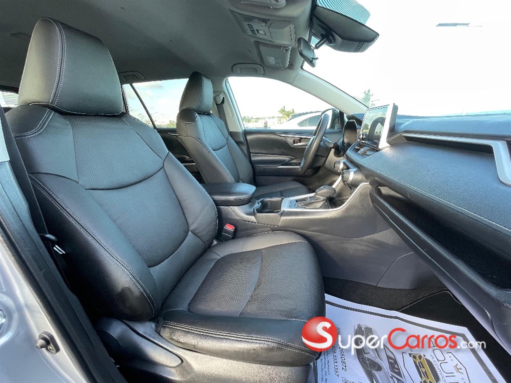 2024 Toyota RAV4 XLE — foto 12 / 12