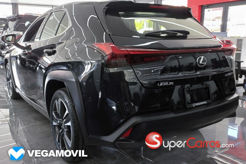 2025 Lexus UX 300 HYBRID — foto 4 / 12