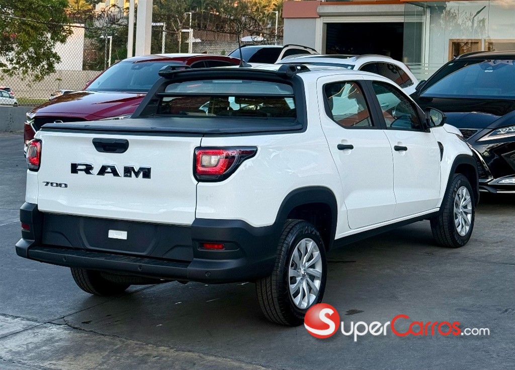 2026 Dodge Ram 700 Bighorn — foto 7 / 11
