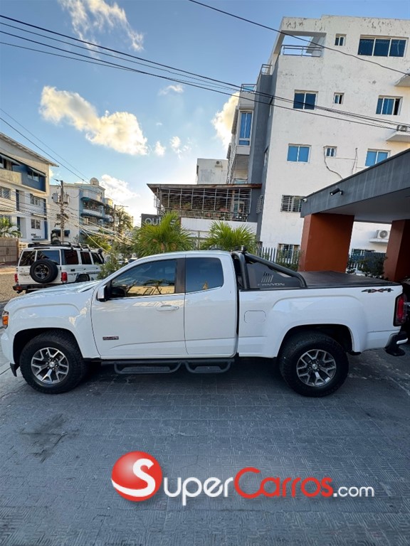 2019 GMC Canyon — foto 9 / 12