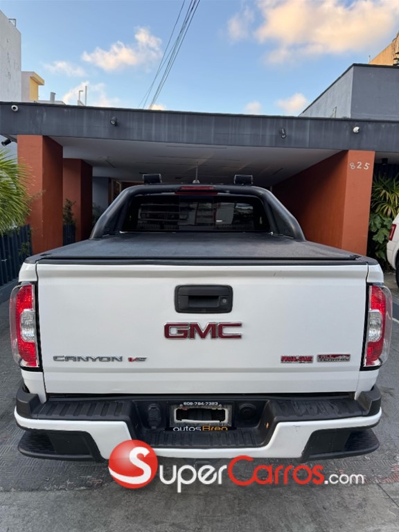 2019 GMC Canyon — foto 11 / 12
