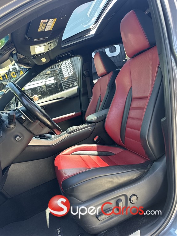 2018 Lexus NX 300 F Sport — foto 7 / 12