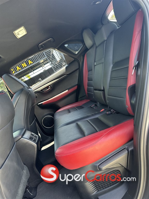 2018 Lexus NX 300 F Sport — foto 8 / 12