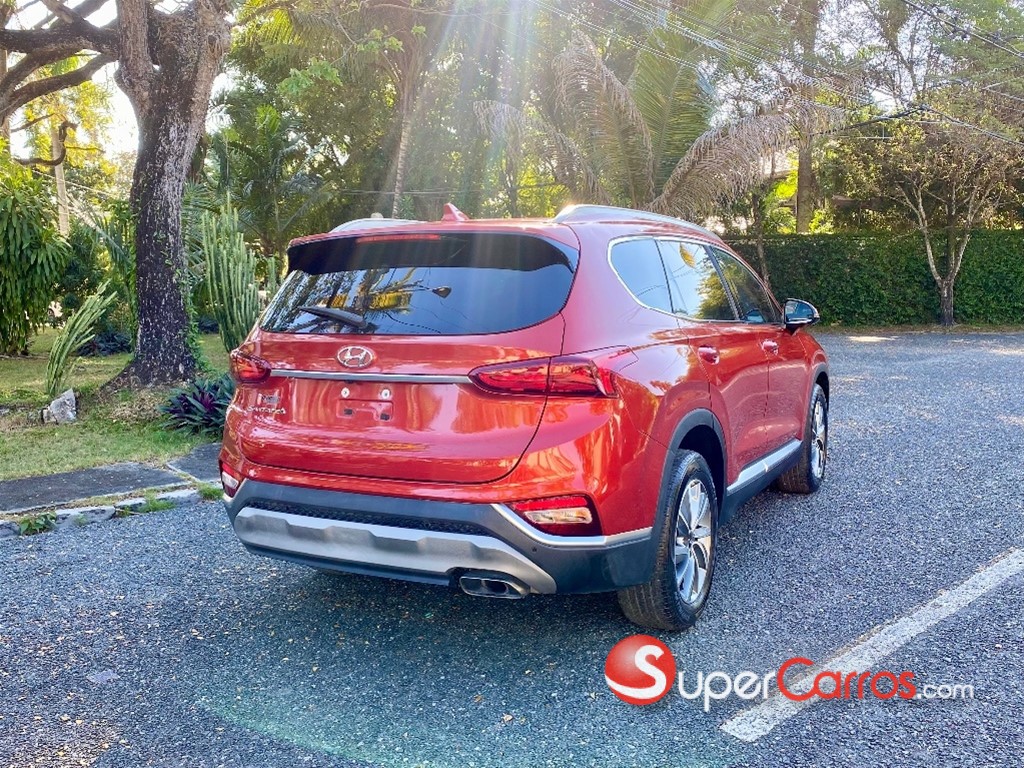 2020 Hyundai Santa Fe SEL — foto 4 / 9