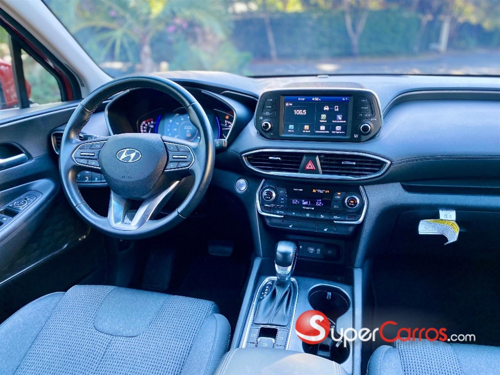 2020 Hyundai Santa Fe SEL — foto 6 / 9