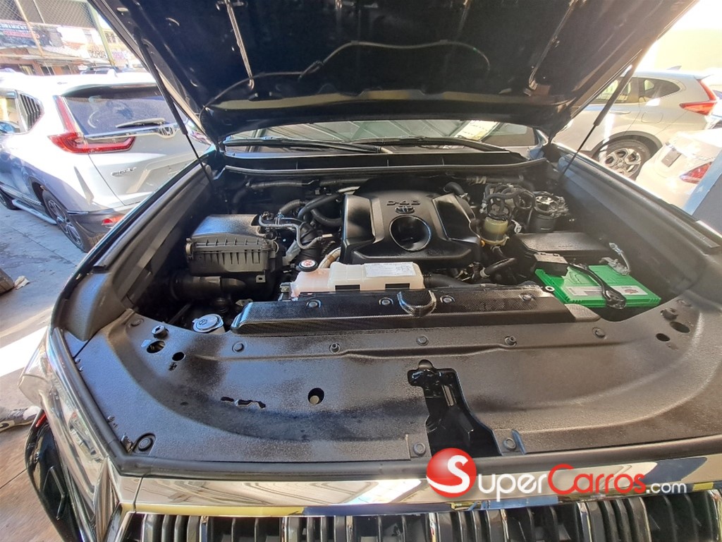2021 Toyota Land Cruiser Prado TXL — foto 2 / 10